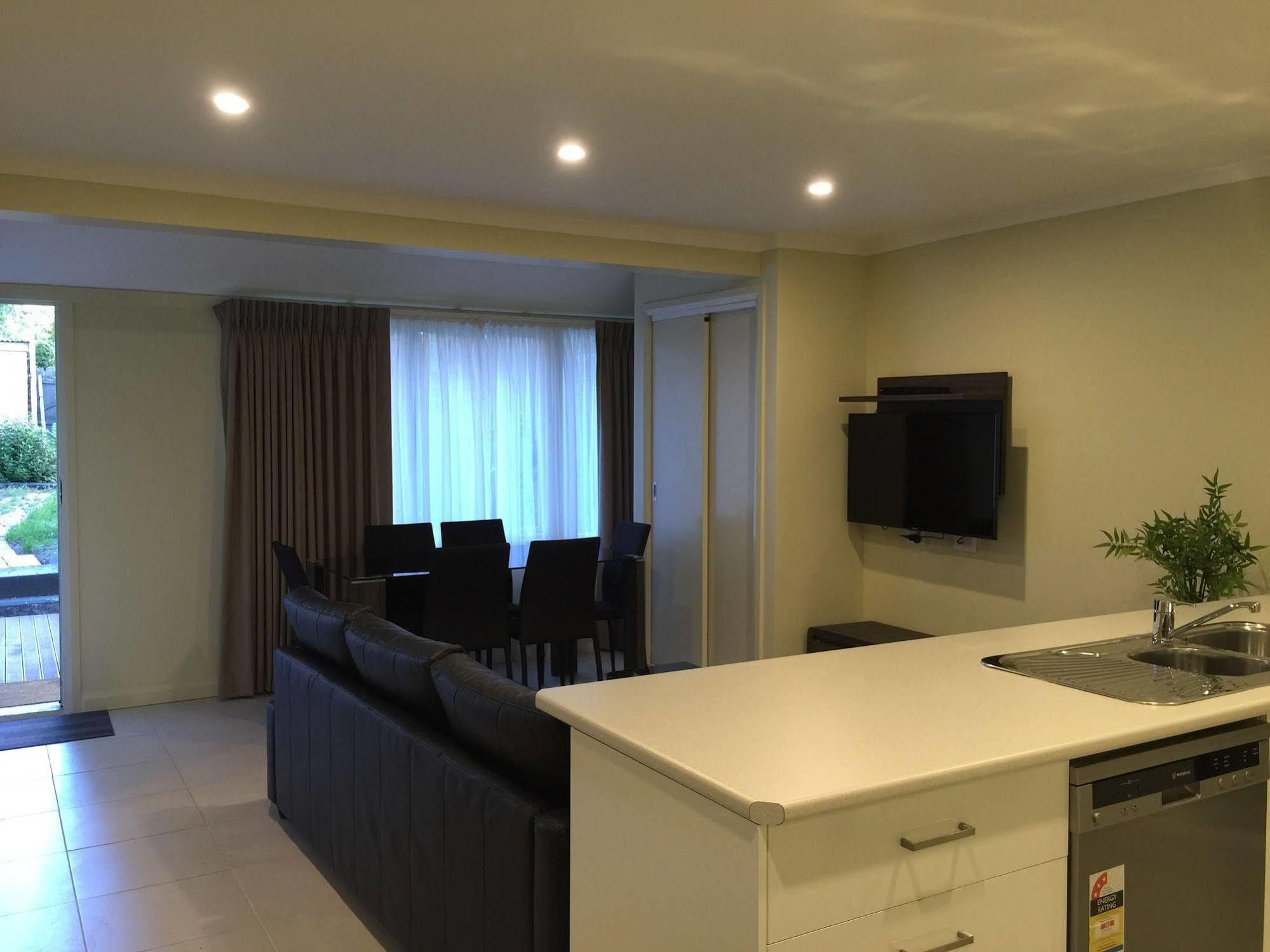 Park Squire Motor Inn & Serviced Apartments Melbourne Ngoại thất bức ảnh