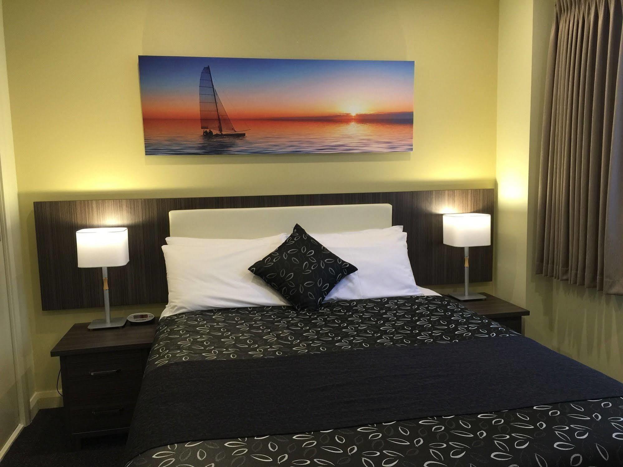 Park Squire Motor Inn & Serviced Apartments Melbourne Ngoại thất bức ảnh